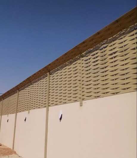 أفضل مقاول حدادة لتنفيذ سواتر الجدران والأسوار المعدنية التي تجمع بين المتانة والشكل الجمالي.